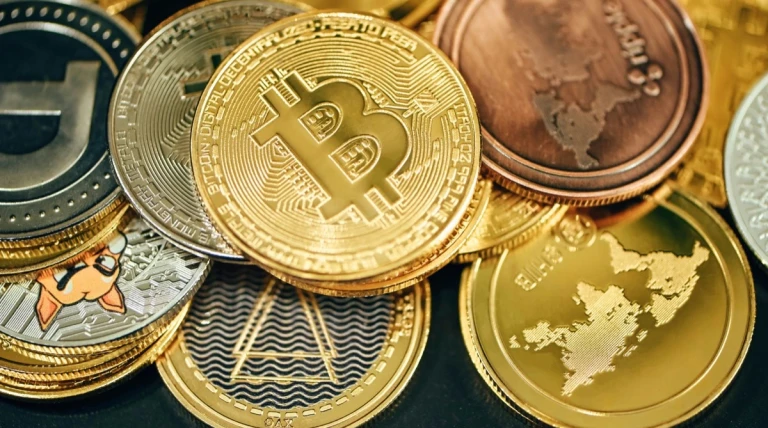 Mengenal Bitcoin: Sejarah, Cara Kerja, dan Potensi Masa Depannya