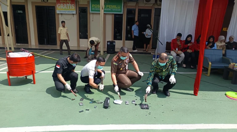 Kejari Tarakan Musnahkan 107 Perkara, Narkotika Mendominasi